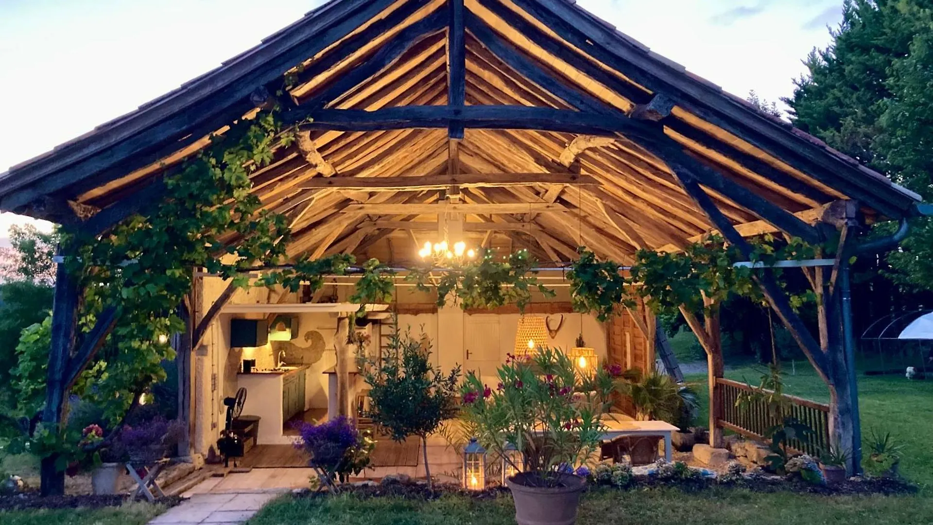 B&B La Paillole Cazes-Mondenard