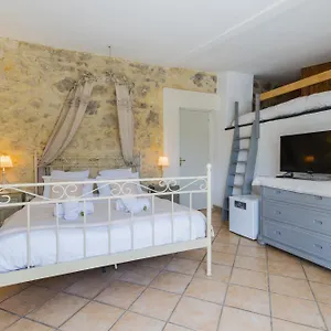 **** Couette-café D'hotes - - Grand Luberon Chez Manon En Luberon France